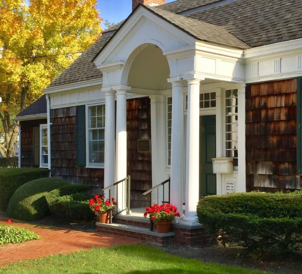 Village Hall will be closing at 100 pm Friday, September 13, 2024 for